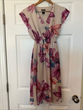 Kate & Lily Midi Dress with Pink Floral Print